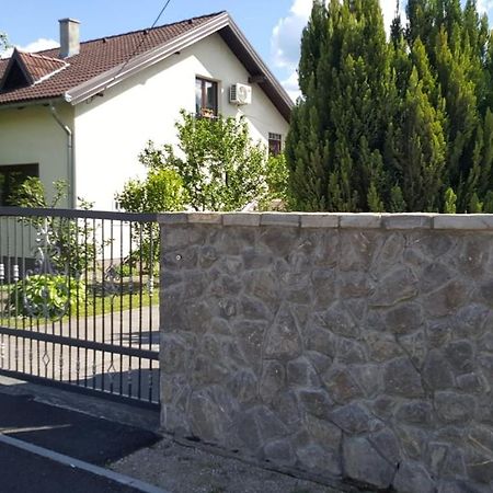 Apartman "Em" Bihać Dış mekan fotoğraf