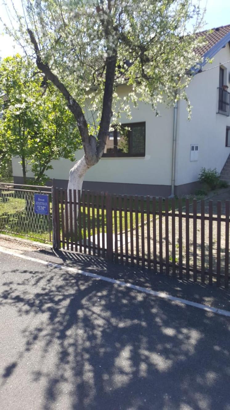 Apartman "Em" Bihać Dış mekan fotoğraf